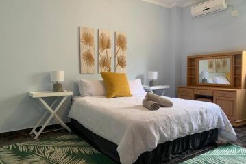Sea view 2 bedroom home Apartment, Umdloti - 5