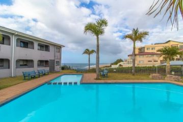 Sea view self-catering apartment: Beach access Apartment, Kingsburgh - 2