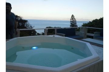 Seabreeze Luxury Two Bedroom Self Catering Penthouse Villa, Simonʼs Town - 1