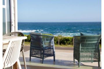 Seafront house with a view Guest house, Kleinmond - 1