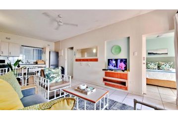 Seaglen Dunes Resort Apartment, Port Edward - 3