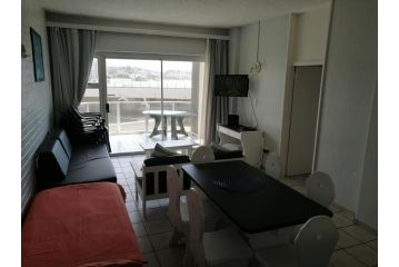 Seagull 203 Apartment, Margate - 1