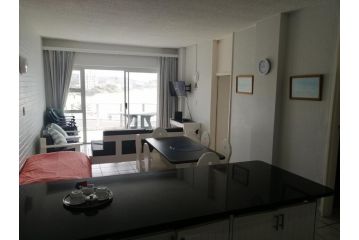 Seagull 303 Apartment, Margate - 5