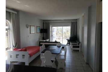 Seagull 509 Apartment, Margate - 4