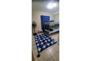 SEASCAPE MEWS 27 Apartment, Cape Town - 4