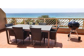 Seaside Serenity at Umdloti Beach Apartment, Umdloti - 4