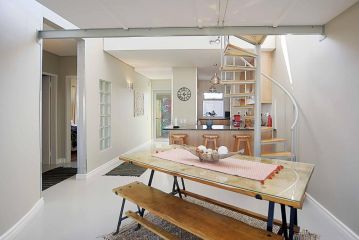 Seaside Village Beach Penthouse Apartment, Bloubergstrand - 1
