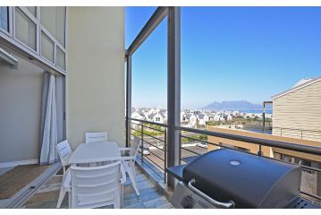 Seaside Village Beach Penthouse Apartment, Bloubergstrand - 5