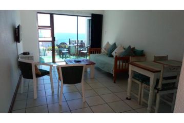 Seaviews from Four Apartment, Plettenberg Bay - 2