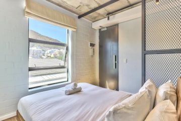 Secure studio, Sea Point Gem near promenade! Apartment, Cape Town - 3