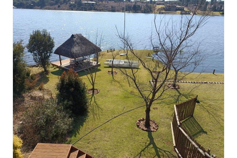 Sedgefield Lodge The Boathouse Chalet, Duvhapark - imaginea 2