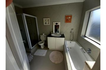 Self Catering Accomodation with a View Guest house, Plettenberg Bay - 1