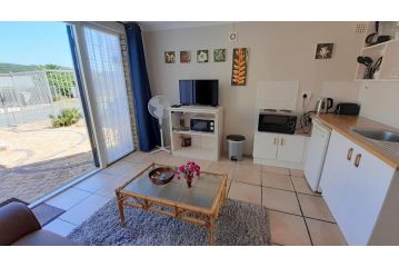 Self catering Holiday Apartment, Glencairn - 1