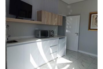 Self Catering Unit in Langebaan Country Estate Apartment, Langebaan - 3