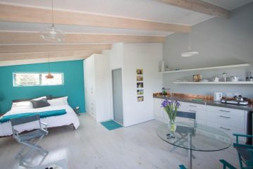 Restful Studio Loft Noordhoek Beach Apartment, Noordhoek - 1