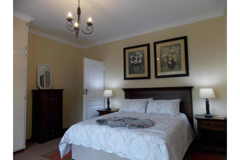 Serenity Cottage Guest house, Clarens - imaginea 9