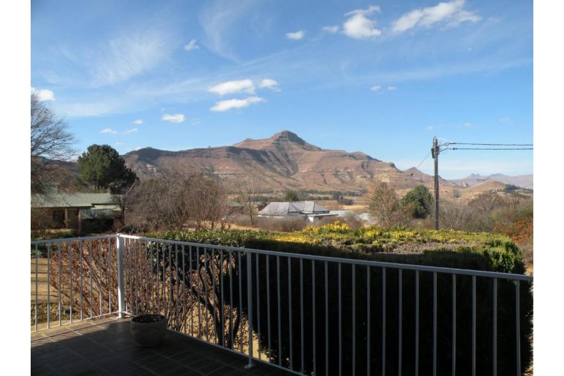 Serenity Cottage Guest house, Clarens - imaginea 8