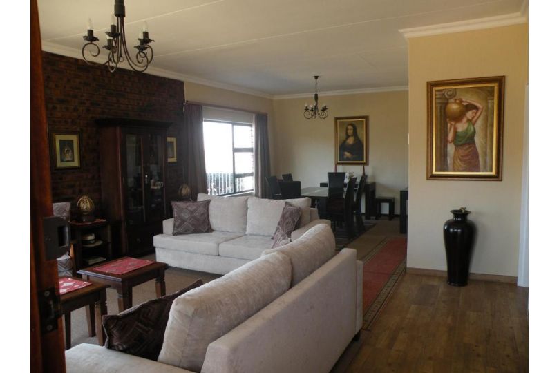 Serenity Cottage Guest house, Clarens - imaginea 3