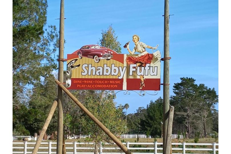 SHABBY FUFU LIFESTYLE FARM Chalet, Plettenberg Bay - imaginea 8