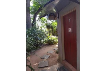 Sheba Rock Guesthouse Guest house, Nelspruit - 3