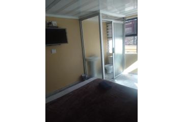 Siba's Guesthouse Guest house, Benoni - 3