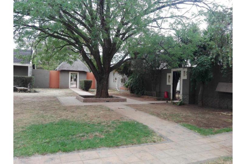 Silken Trap Guest house, Johannesburg - imaginea 2