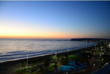 Silver Sands 2 Self Catering and Timeshare Lifestyle Resort Apartment, Durban - 2