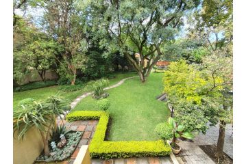 Silverstone Guesthouse Guest house, Johannesburg - 5