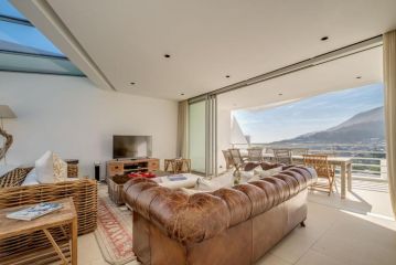 Silvertree Villa, Cape Town - 4