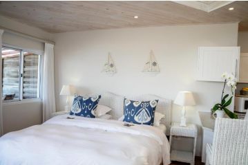 Singing Kettle Beach Lodge Hotel, Keurboomstrand - 3