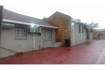 Sir Pinto Guesthouse Guest house, Witbank - 3