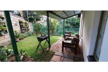 Sister's Haven Apartment, Nelspruit - 2