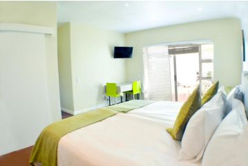 Small Bay Guest house, Bloubergstrand - 3