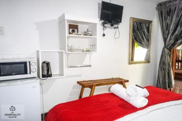 Snooze-A-Lot Guesthouse Guest house, Secunda - 5