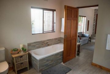 Sol Montis Guest Cottage Apartment, Paarl - 1