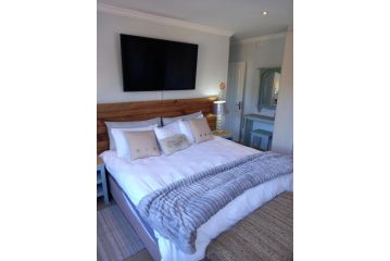 Sola Fide Self Catering Apartment, Jeffreys Bay - 4