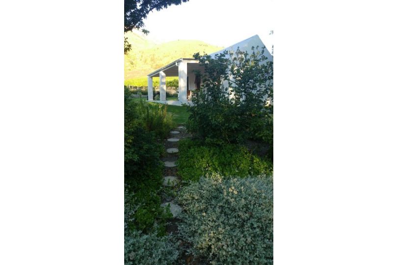 Sonklip Guest house, Stellenbosch - imaginea 14