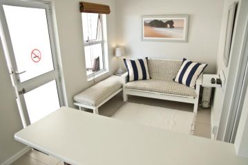 South Point Self Catering Apartment, Agulhas - 3