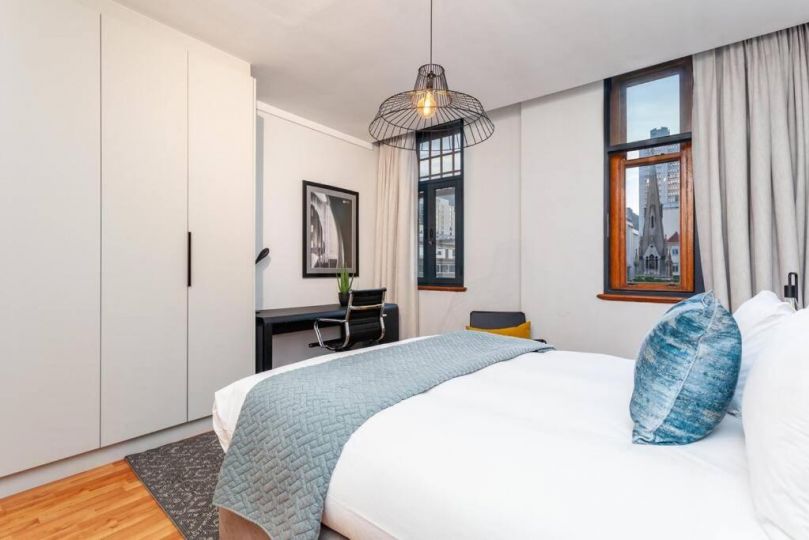 Spacious 2 Bed in the Heart of the City Apartment, Cape Town - imaginea 13