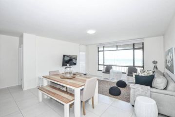 Spacious 3 Bedroom Apartment - On the Beach WS Apartment, Cape Town - 3