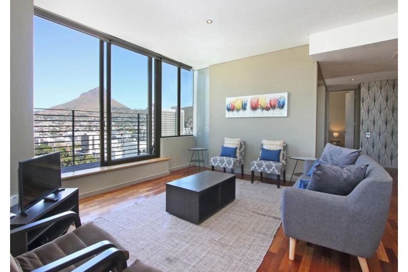 Spacious 3 Bedroom Family Apartment In Cape Town Apartment, Cape Town - imaginea 9