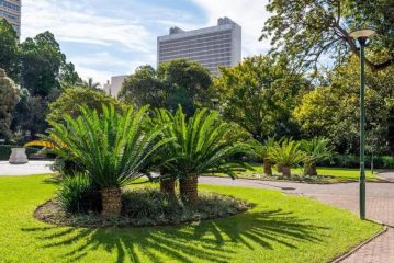 Spacious Apartment in CBD Pool & Parking perfect for the corporate traveller Apartment, Cape Town - 4