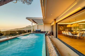 Spacious Family Villa in Camps Bay with Breathtaking Views Guest house, Cape Town - 1