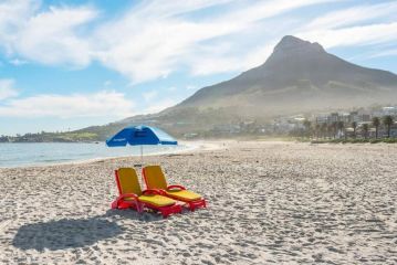 Spacious, Sea Side Apartment w/ Balcony Apartment, Cape Town - 5