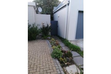 Green Street Apartment, Close to Beach Apartment, Hermanus - 4