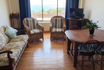 Spectacular 2 bedroom apartment in Simon's Town. Apartment, Cape Town - 5