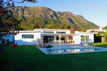 Picturesque Family Home with Spectacular Sea Views Villa, Cape Town - 2
