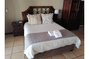 Spring Day BnB Bed and breakfast, Piet Retief - 4