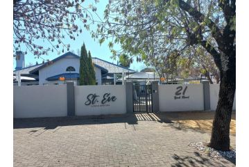 St Eve Lodge & Spa Bed and breakfast, Bloemfontein - 2