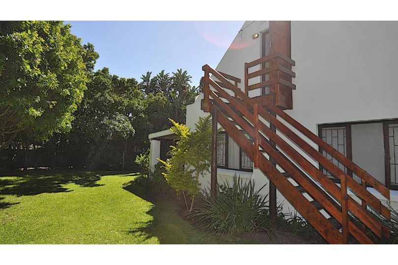 Stableford 30 Guest house, Plettenberg Bay - imaginea 17